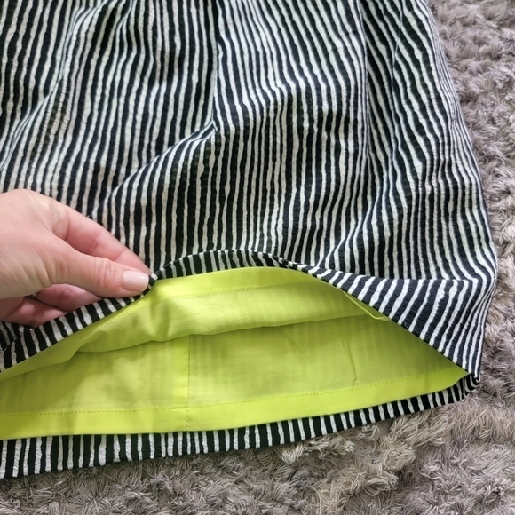 Vince Camuto Striped Dress 2 - Picture 4 of 10